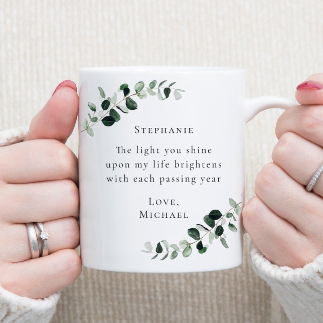 Caneca De Café Eucalyptus personalizado por citação romântica (The Light You Shine Romantic Quote Emerald and Sage Green Eucalyptus Personalized Coffee Mug)