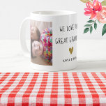 Caneca De Café Excelente Vovó Netos 2 Colagem de Fotografias<br><div class="desc">Um belo presente de caneca de fotos para a vovó excelente personalizada com duas fotos e nome.</div>