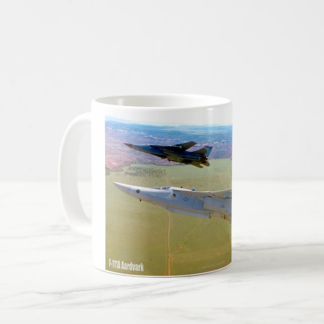 Caneca De Café F-111A AARDVARK e EF-111A RAVEN (Frente Esquerda)