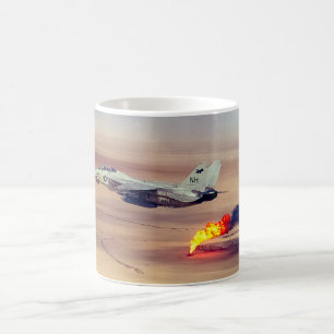 CANECA DE CAFÉ F-14 TOMCAT “EM PATROLA”