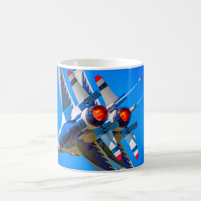 CANECA DE CAFÉ F-16C VIPER (Centro)