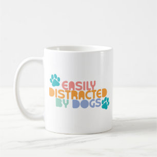 Caneca De Café Facilmente distraído por cães