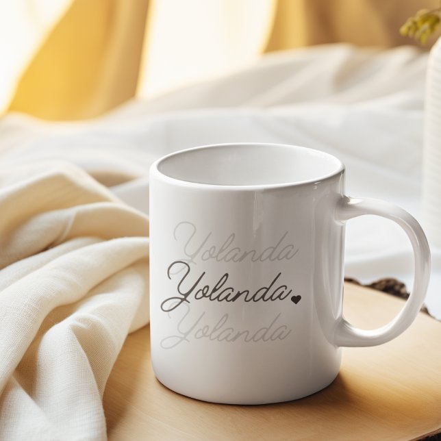 Caneca De Café Fade de Assinatura Flutuante (Delicate mug design showcasing horizontal name and dreamy low-opacity echo effect.)