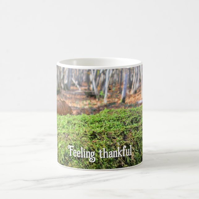 Caneca De Café Fallen Tree in Moss - Ação de Graças Personalizada (Centro)