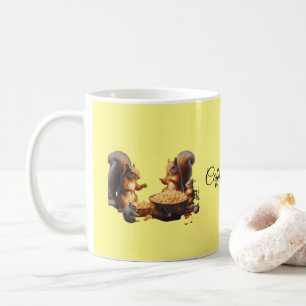 Caneca De Café Família de Esquilos Caprichosa Café e Nozes amarel