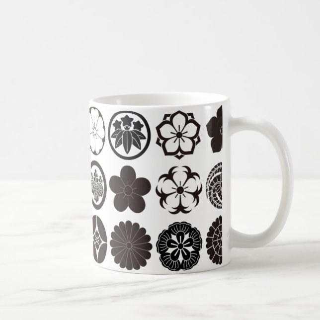 Caneca De Café [Family Crests] Flowers (Direita)