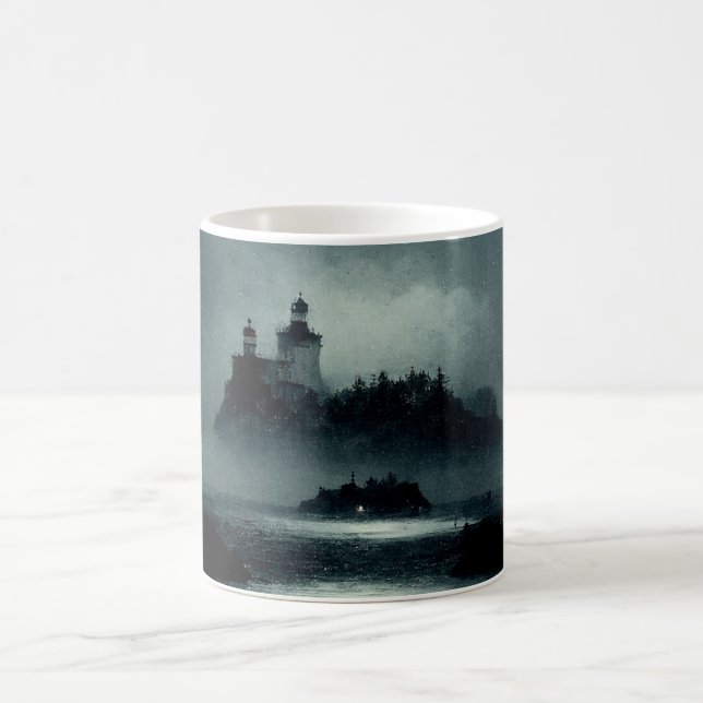Caneca De Café Fantasy Island Lighthouse Misty Foggy Dark Night (Centro)