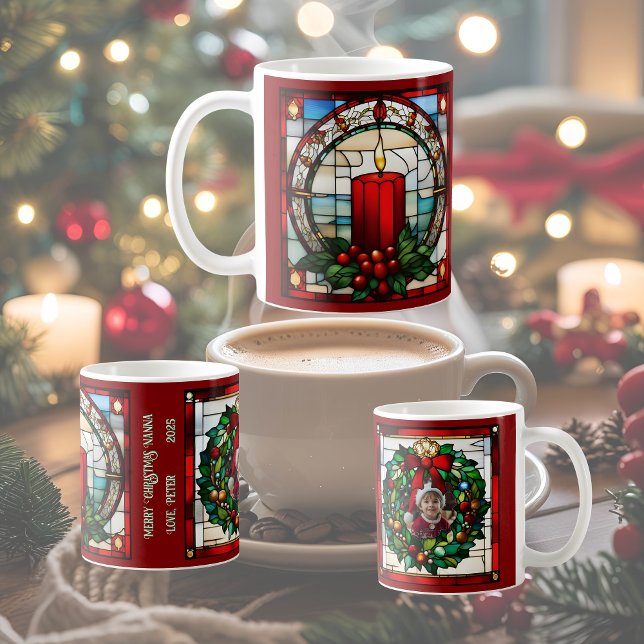Caneca De Café Faux de velas de Natal da Crimson, Mantidas Person (Criador carregado)