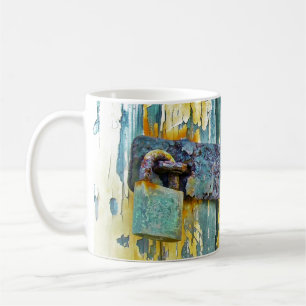 Caneca De Café Fechadura Rústica Envelhecida Porta de Madeira Azu