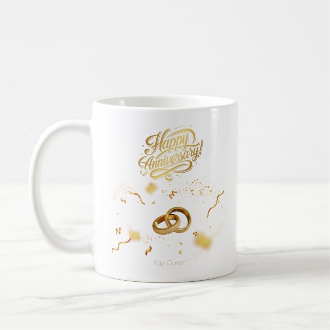 Caneca De Café Feliz Aniversário Dourado Ring Mug | Kay Clover™ (Esquerda)