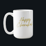 Caneca De Café Feliz Chanukah Classic Mug, 15 oz<br><div class="desc">Aproveite a sua bebida preferida,  inspirada por esta mensagem de uplifting em uma elegante letra dourada.</div>
