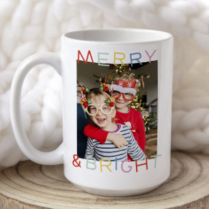 Caneca De Café Feliz de Natal do Tipo Moderno e Duas Fotografias