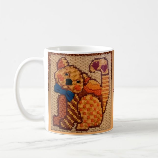 Caneca De Café Feliz e encantador gato texturizado (Esquerda)
