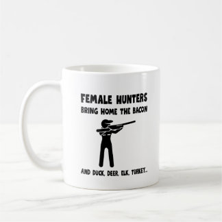 Caneca De Café Female Hunters Bring Home the Bacon