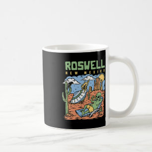 Caneca De Café Férias engraçadas de alienígena no deserto de Rosw