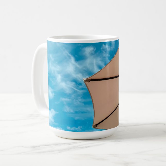 Caneca De Café Festa de praia azul sol oceano guarda-chuva pop co (Frente Esquerda)
