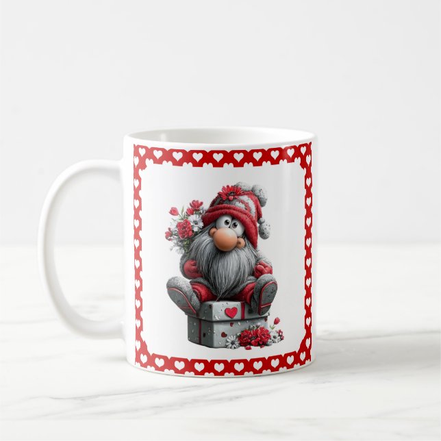 Caneca De Café Festive Love Messenger Gnome "Heart and Presents"  (Esquerda)