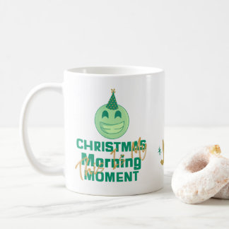 Caneca De Café Festivo Emoji Bliss" 🎉 da Manhã de Natal