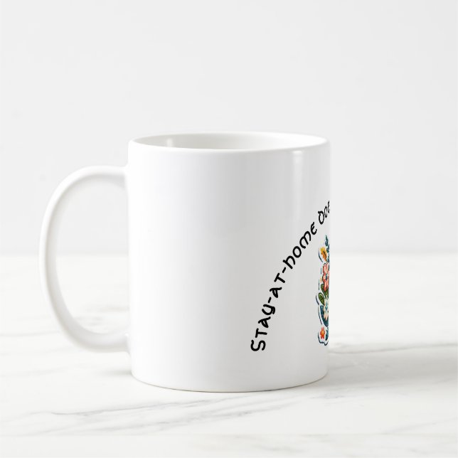 Caneca De Café Ficar em casa não significa ficar parado (Esquerda)