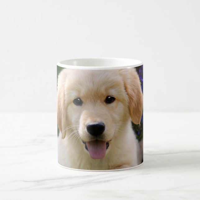 Caneca De Café Filhote de cachorro bonito de Goldie do cão (Centro)