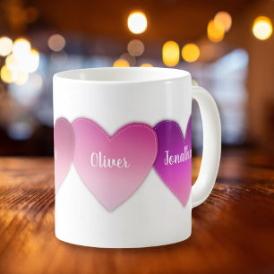 Caneca De Café Filhotes com nome personalizado cadeia de corações
