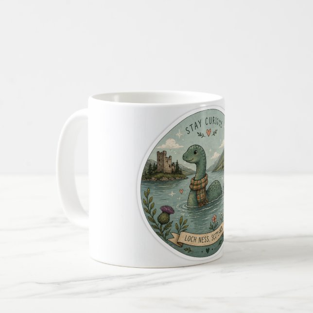 Caneca De Café Fique Curioso Aconchegante Críptido Nessie Monstro (Frente Esquerda)