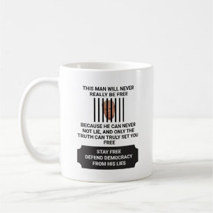 Caneca De Café Fique Livre Defenda Democracia De Mentiras
