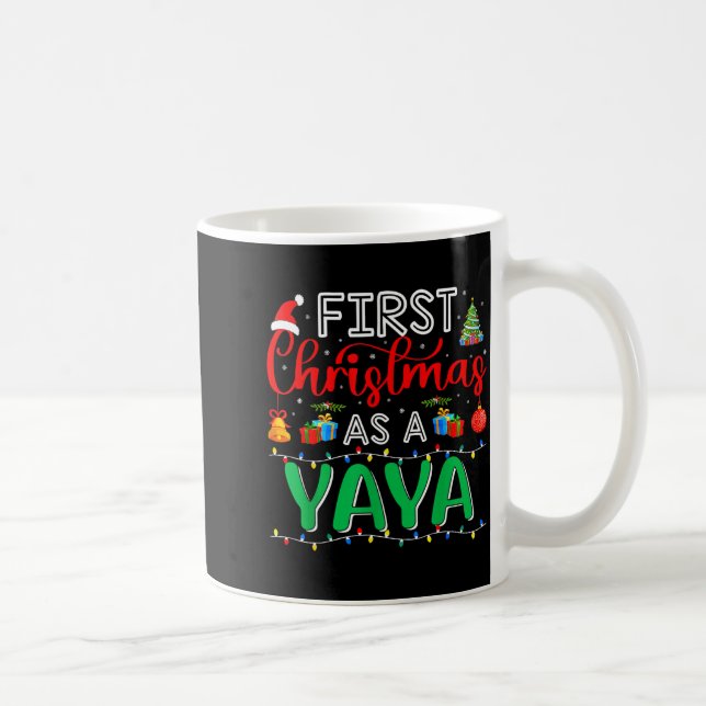 Caneca De Café First Christmas As Yaya Family Matching New Yaya  (Direita)