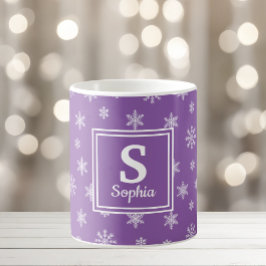 Caneca De Café Flocos de neve brancos de Natal Monograma roxo