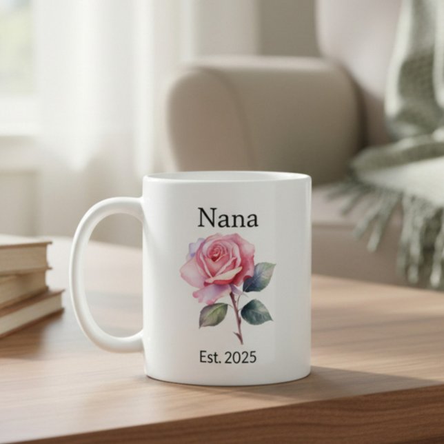 Caneca De Café Flor de Nascimento Rosa de Junho para Nana com Ano (Criador carregado)