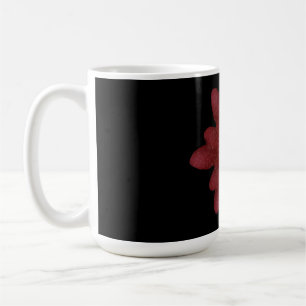 Caneca De Café Flor de Veludo Vermelho Elegante sobre Preto   Flo