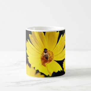 Caneca De Café Flor e Abelha de Cosmos Amarelos