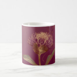 Caneca De Café Flor Protea Dourada Bordô Ilustração Botânica