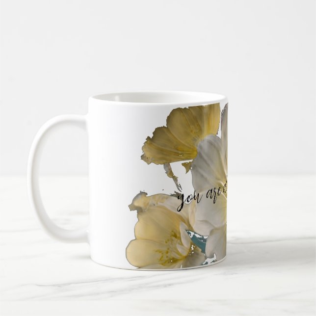 Caneca De Café floral branco pastel amarelo (Esquerda)