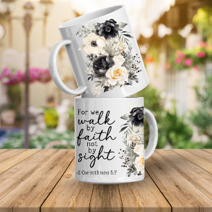 Caneca de Café Floral com Versículo Bíblico