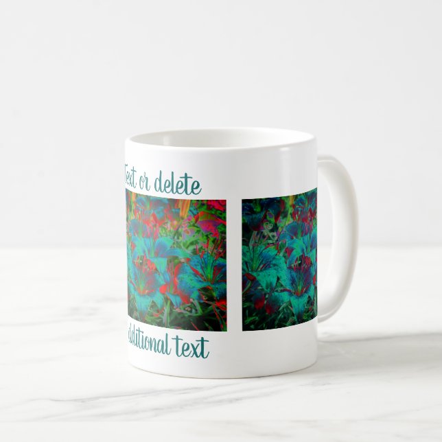 Caneca De Café Floral de lírios azuis vívidos personalizado (Frente Esquerda)