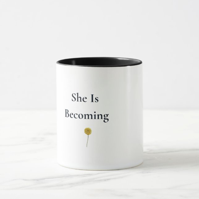 Caneca de Café Floral Ela Está se Tornando (Centro)