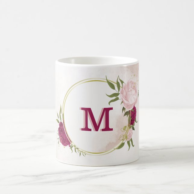 caneca de café floral rosa magenta folhagem (Centro)