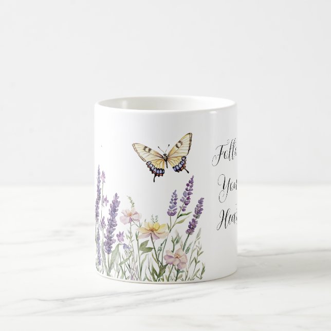 Caneca De Café Flores Amarelas de Borboleta Lavanda (Centro)