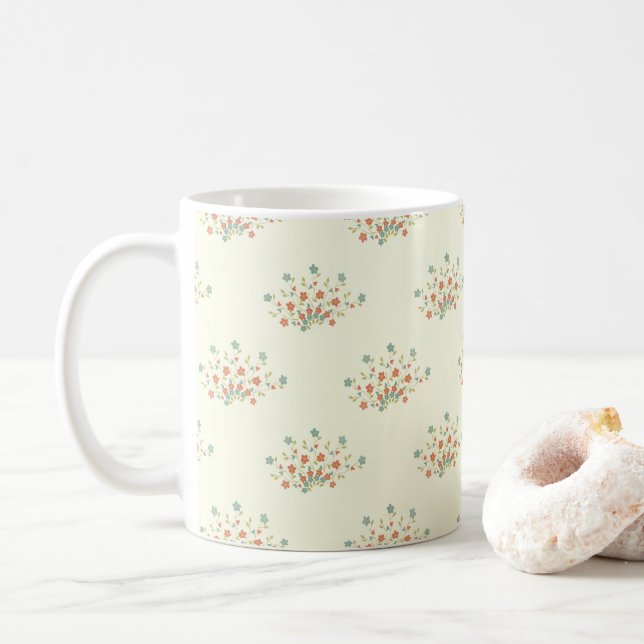 Caneca De Café Flores Azuis, Flores Vermelhas, Padrão De Flores (Com Donut)