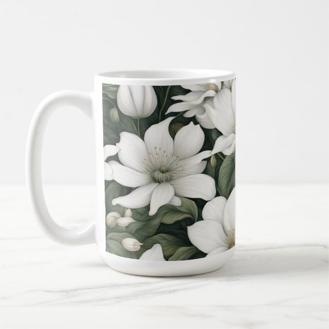 Caneca De Café Flores brancas botânicas sobre folhas verdes (Esquerda)