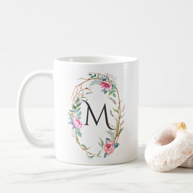 Caneca De Café Flores de Aquarela com Twigs Wreath Monograma Mug (Com Donut)