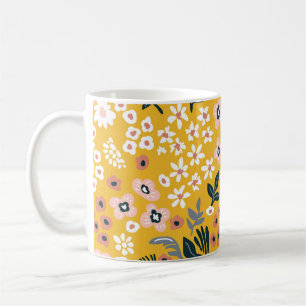Caneca De Café Flores de Jardim: Charme de Vintagem Amarela.