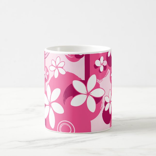 Caneca De Café Flores de Pétalas Brancas com Contornos Rosas (Centro)