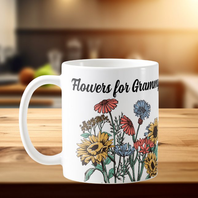 Caneca De Café FLÔRES PARA A VOVÓ Blues/ Amarelos Personalize (Elegant wildflowers, Personalize, Flowers for...  Wording.)