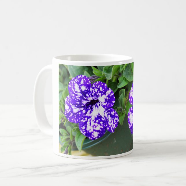 Caneca De Café Flores Petunia (Frente Esquerda)