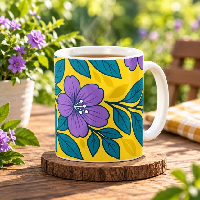 Caneca De Café Flores Roxas & Folhas Azul-turquesa em Fundo Amare (Criador carregado)