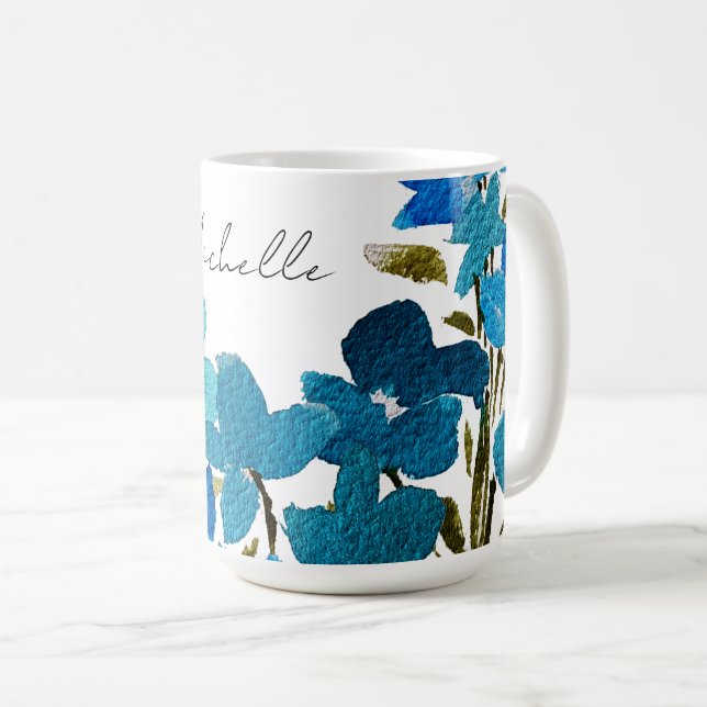 Caneca De Café Flores Selvagens Azuis Monograma de Aquarela (Frente Esquerda)