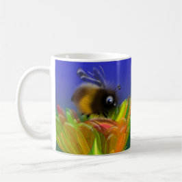 Caneca De Café Fluffy bee Invitation