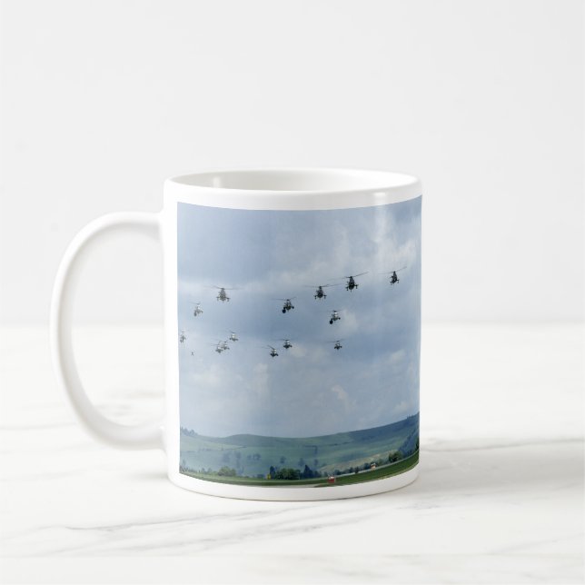 Caneca De Café Flypast do helicóptero (Esquerda)